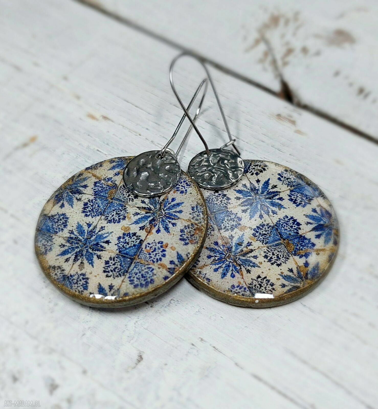 Kolczyki decoupage wiszące w orientalnym stylu - stal chirurgiczna i żywica