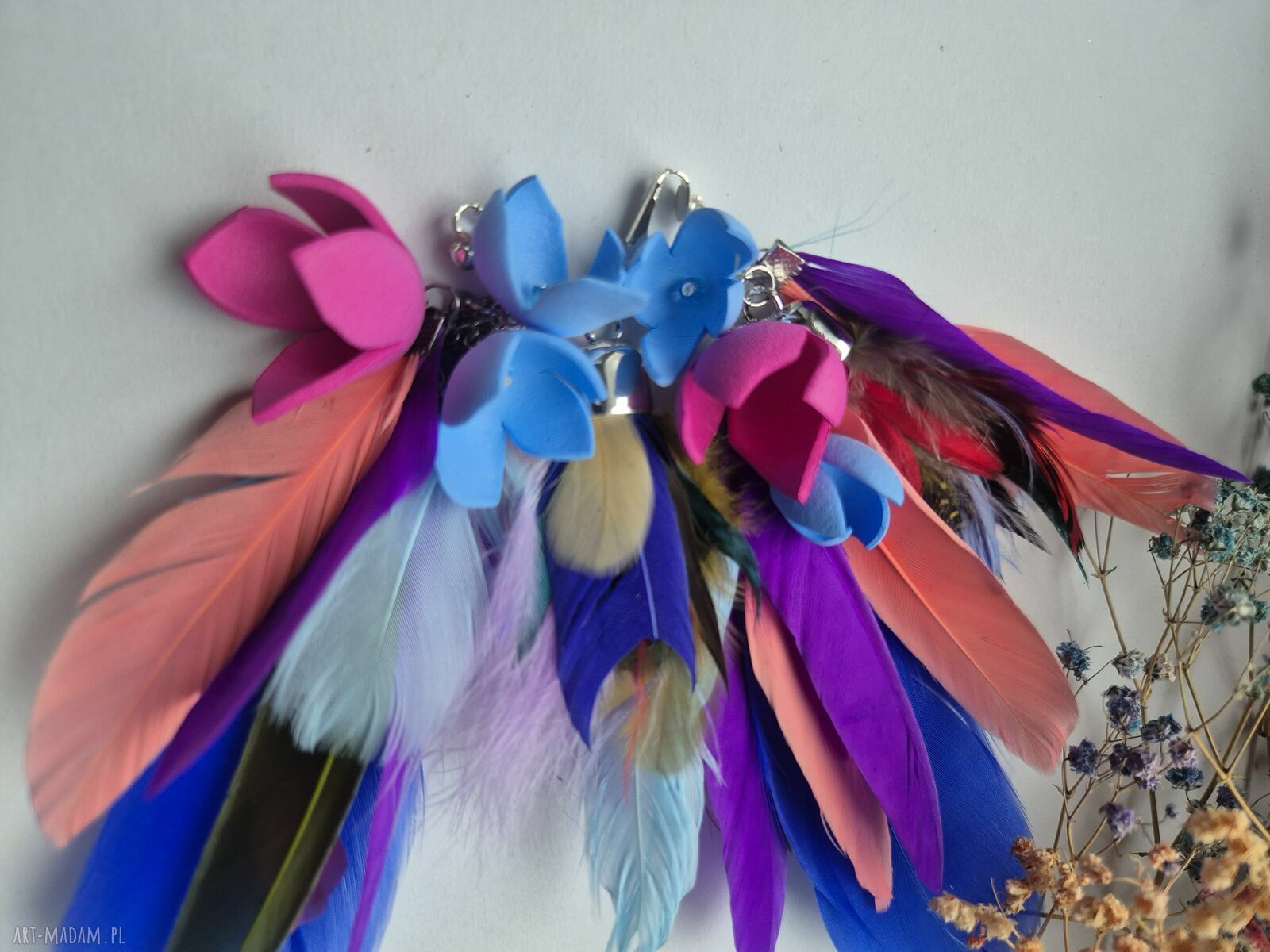 Lekkie, duże klipsy Ruda Klara z żółtymi chwostami - styl boho handmade