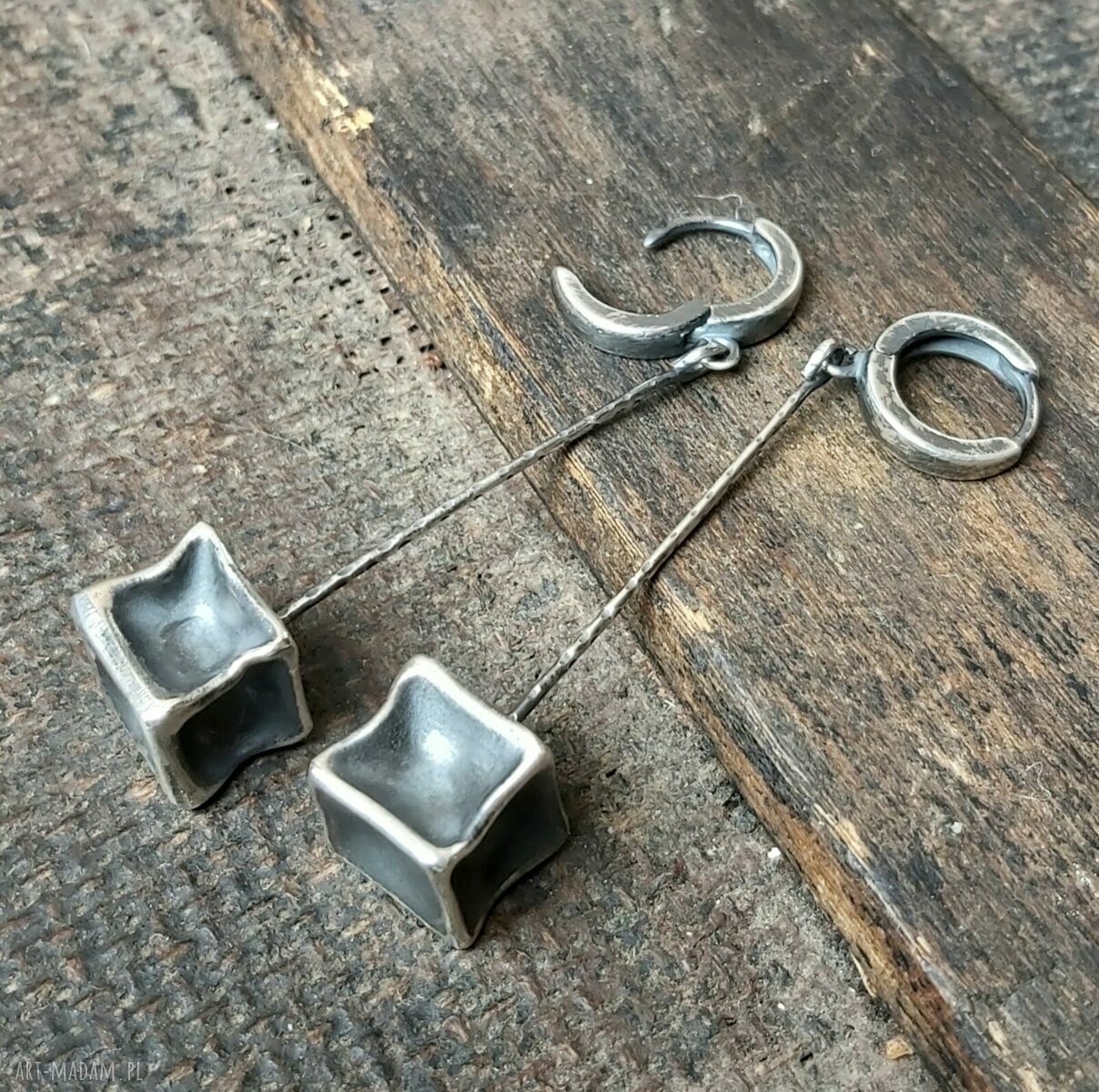 Kolczyki srebrne kostki Hand Made