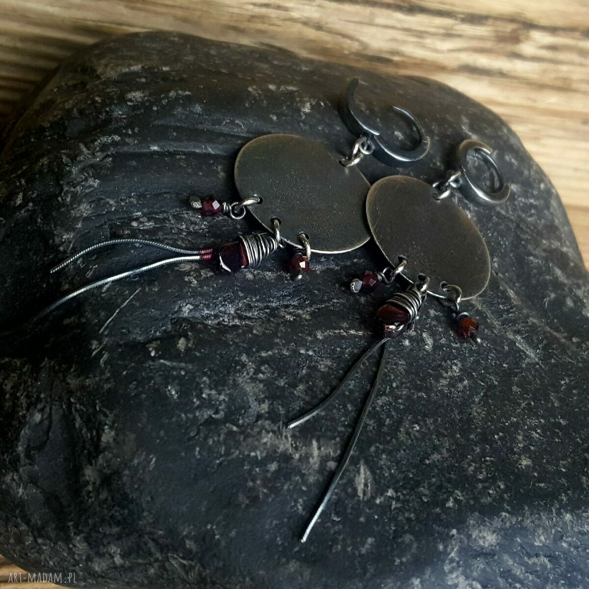 Kolczyki srebrne z granatami HandMade