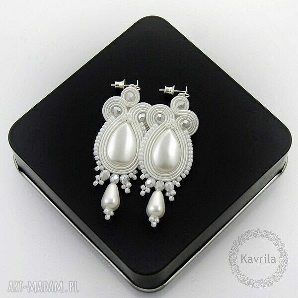 Kolczyki soutache lacira white ślubne wykonane techniką ręcznego