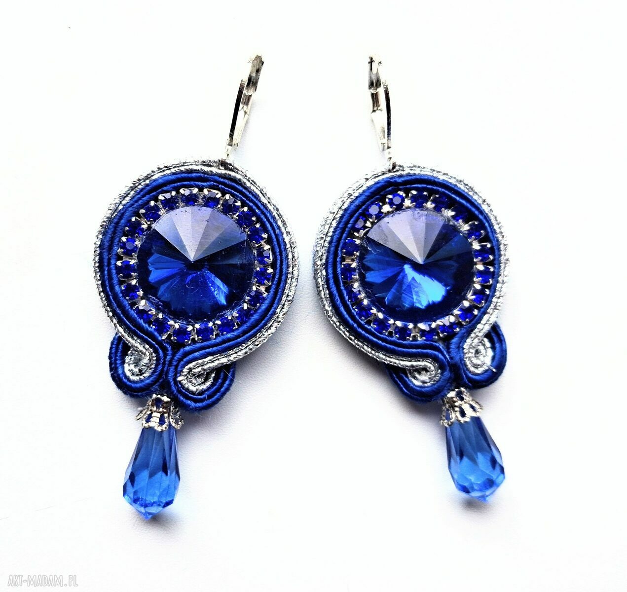 Kolczyki sutaszowe ręcznie haftowane Kobalt