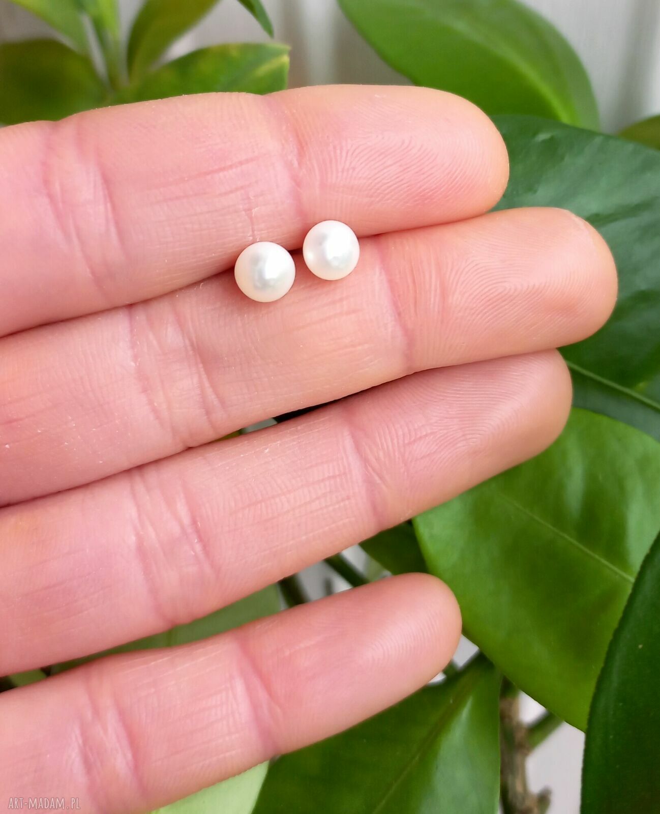 Kolczyki sztyfty z naturalnych białych pereł 5 mm - srebro 925