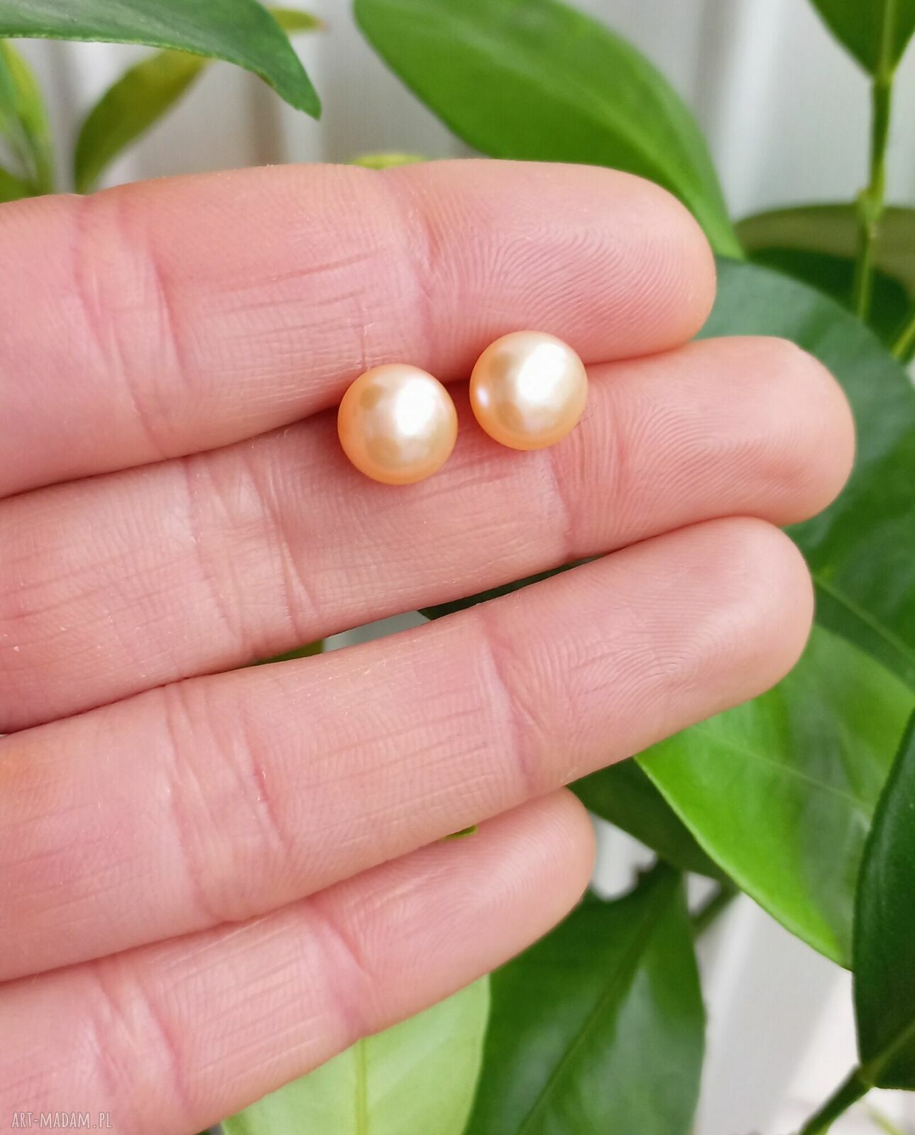 Delikatne kolczyki sztyfty z różowymi perłami 8 mm i srebrem 925