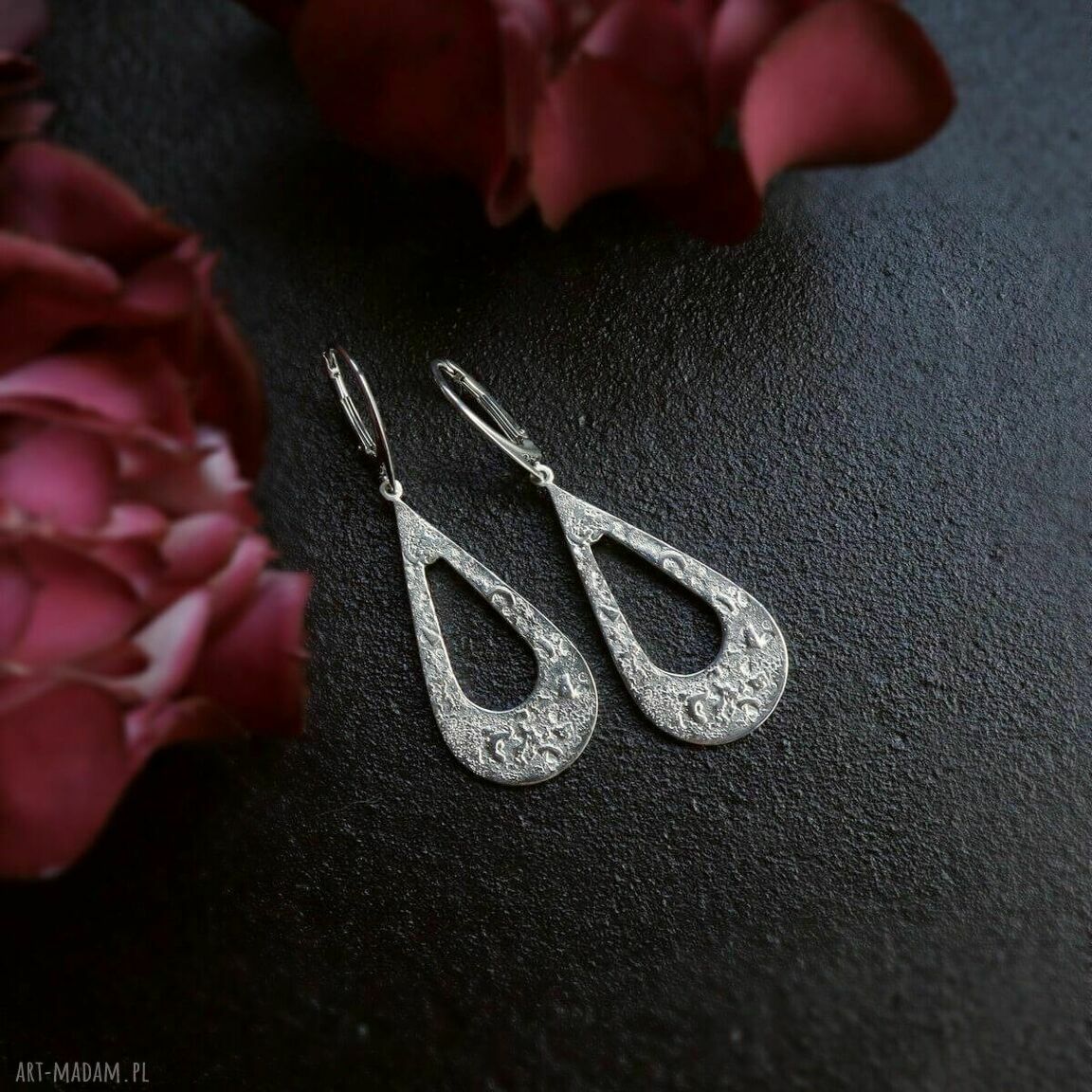 Kolczyki wiszące kształcie kolekcji raw krople srebrne
