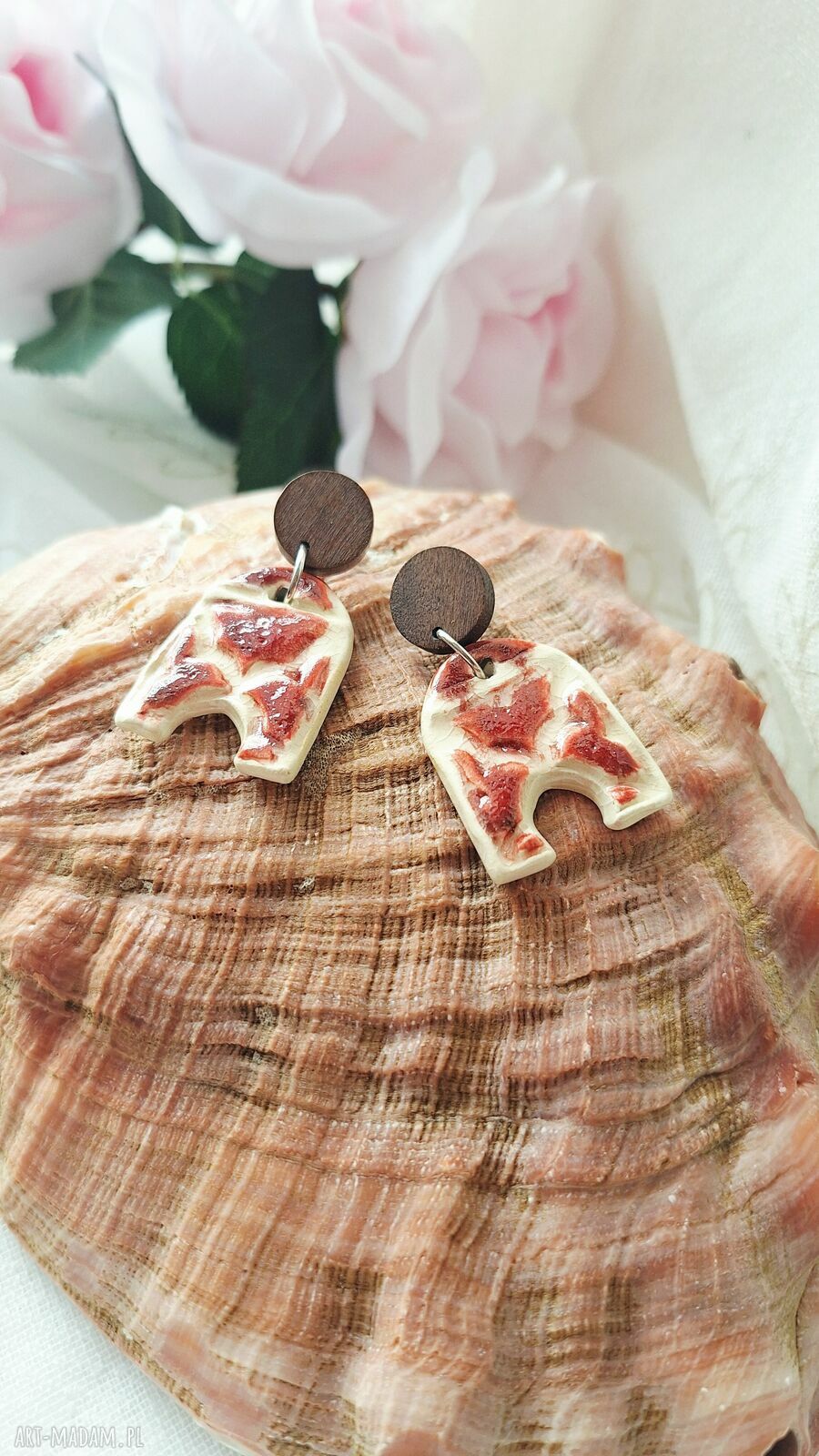 Kolczyki ceramiczne z drewnem koralowo beżowe boho