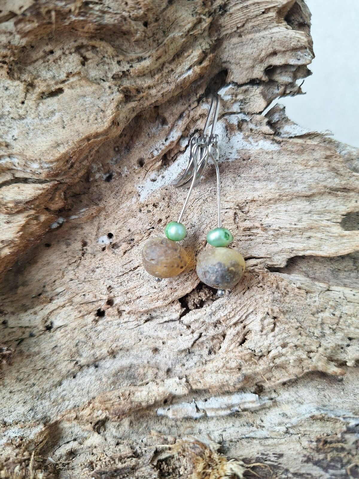 Kolczyki z perłą i bursztynem - boho na prezent i na co dzień