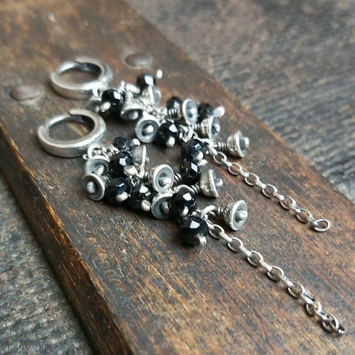 Kolczyki srebra dzwoneczki spinelami srebrne wiszące handmade