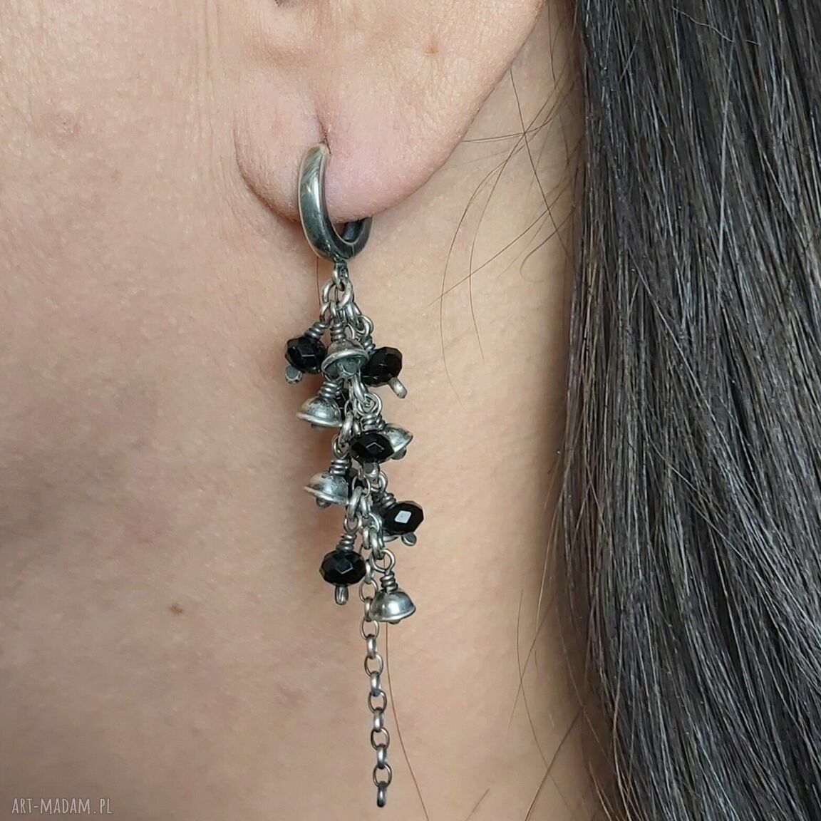 kolczyki: Kolczyki ze srebra dzwoneczki ze spinelami. autorskie