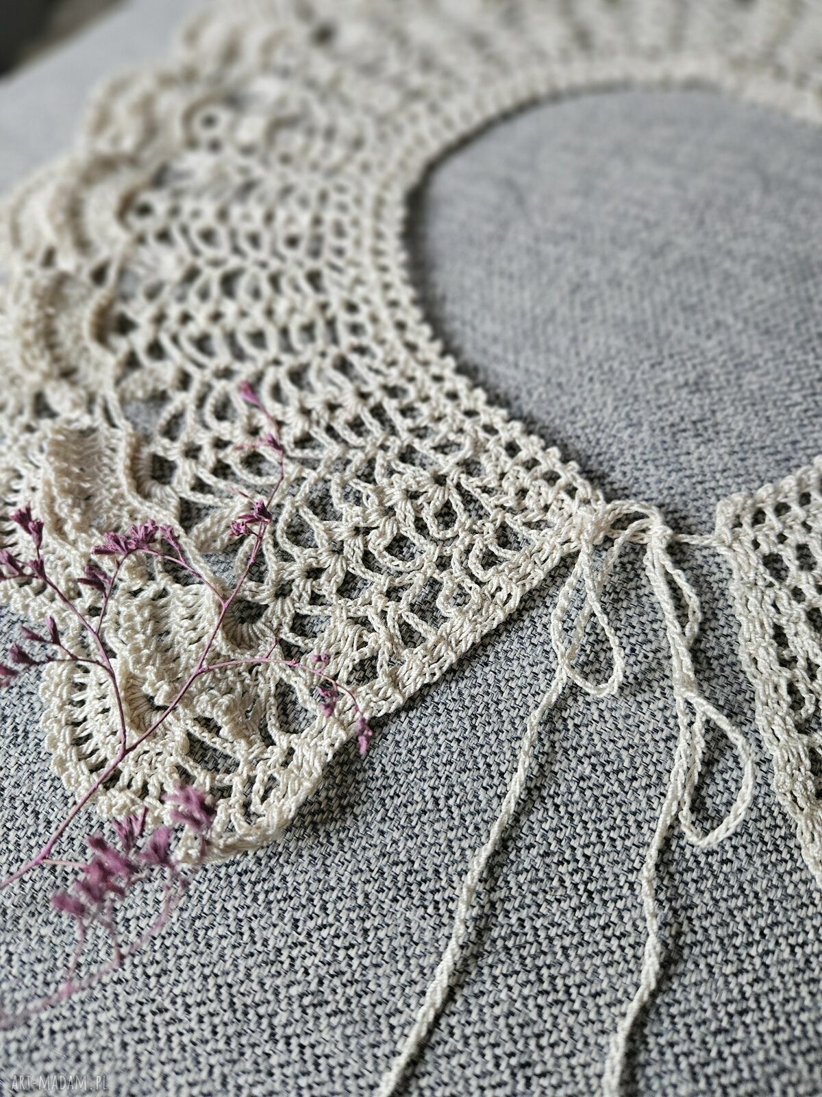 Kołnierzyk retro beżowy szydełkowy - koronka handmade