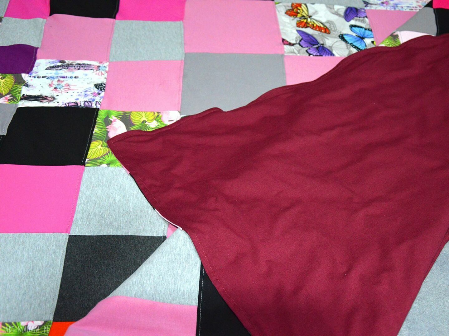 Kolorowa bawełniana narzuta patchwork na łóżko 200x220