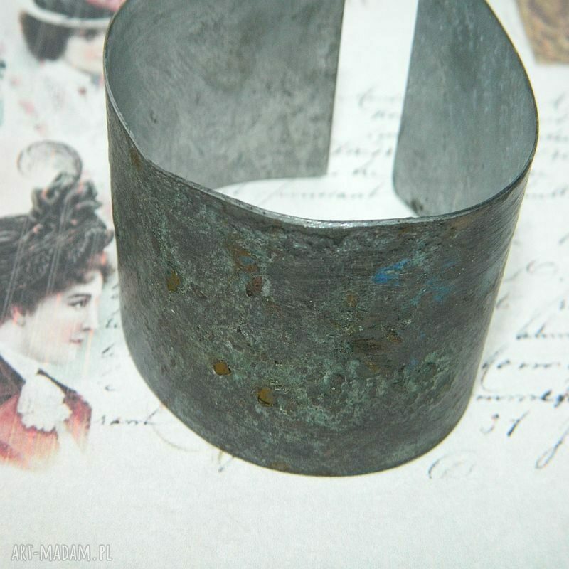 Kolorowa, unikatowa bransoleta handmade z metalu - wyrazista biżuteria na każdy nadgarstek