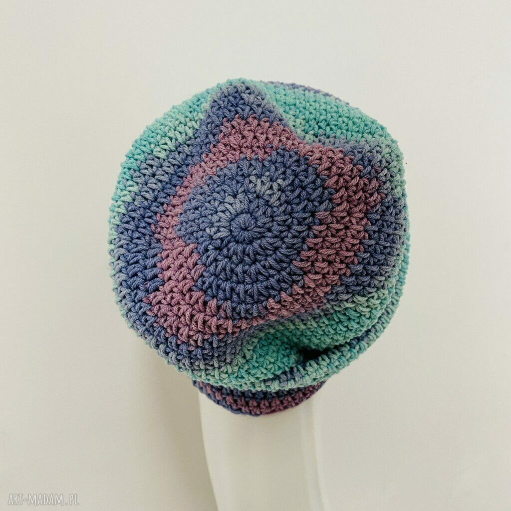 Ręcznie robiona kolorowa czapka wiosenna - cienka beanie S/M