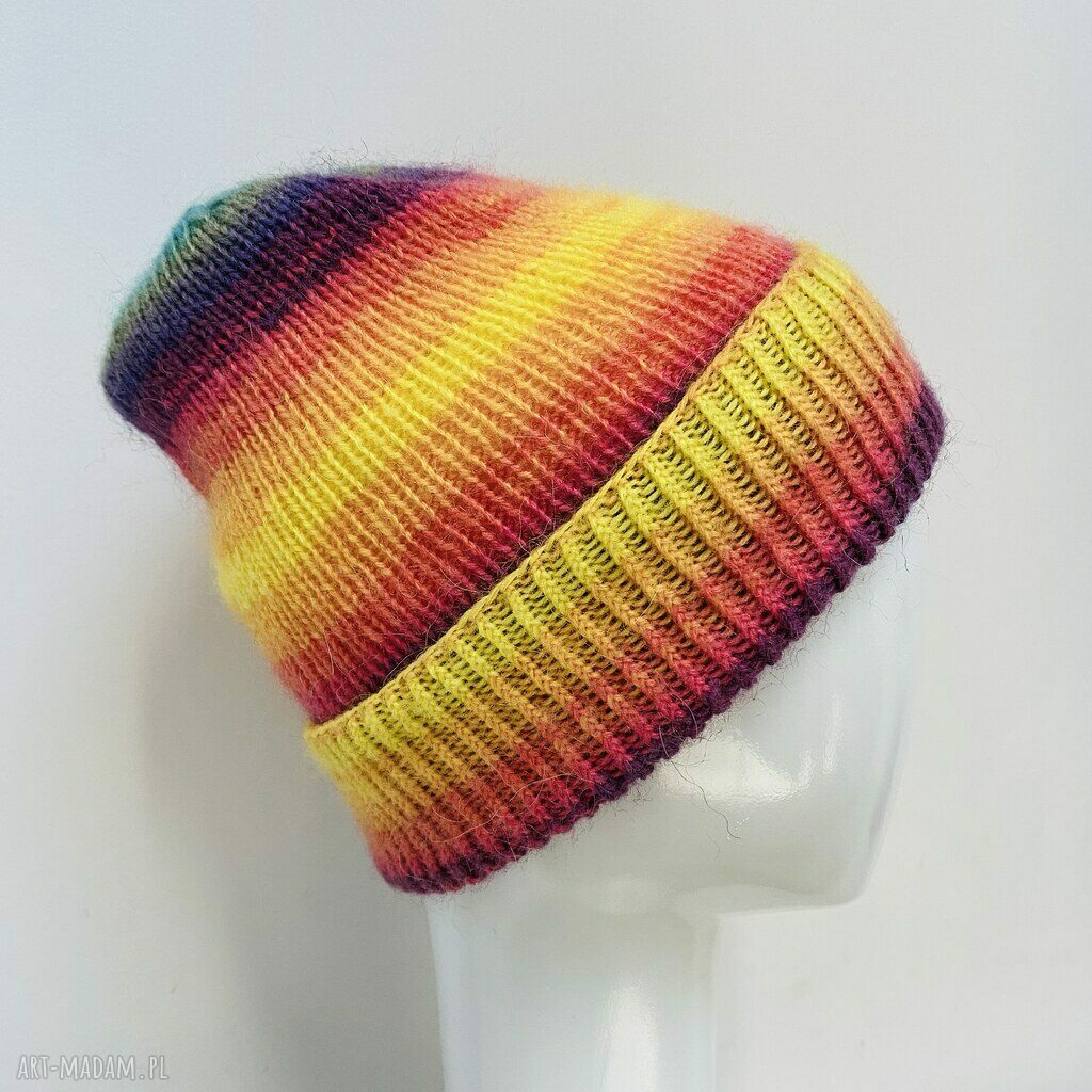 Kolorowa, delikatna czapka beanie z wywinięciem S/M z wełną merino