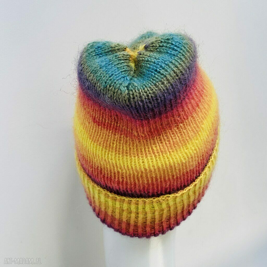 Kolorowa, delikatna czapka beanie z wywinięciem S/M z wełną merino