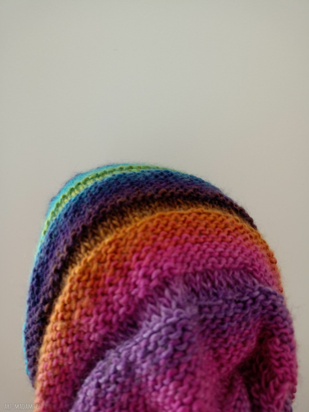 Kolorowa długa czapka handmade ciepły prezent na zimę