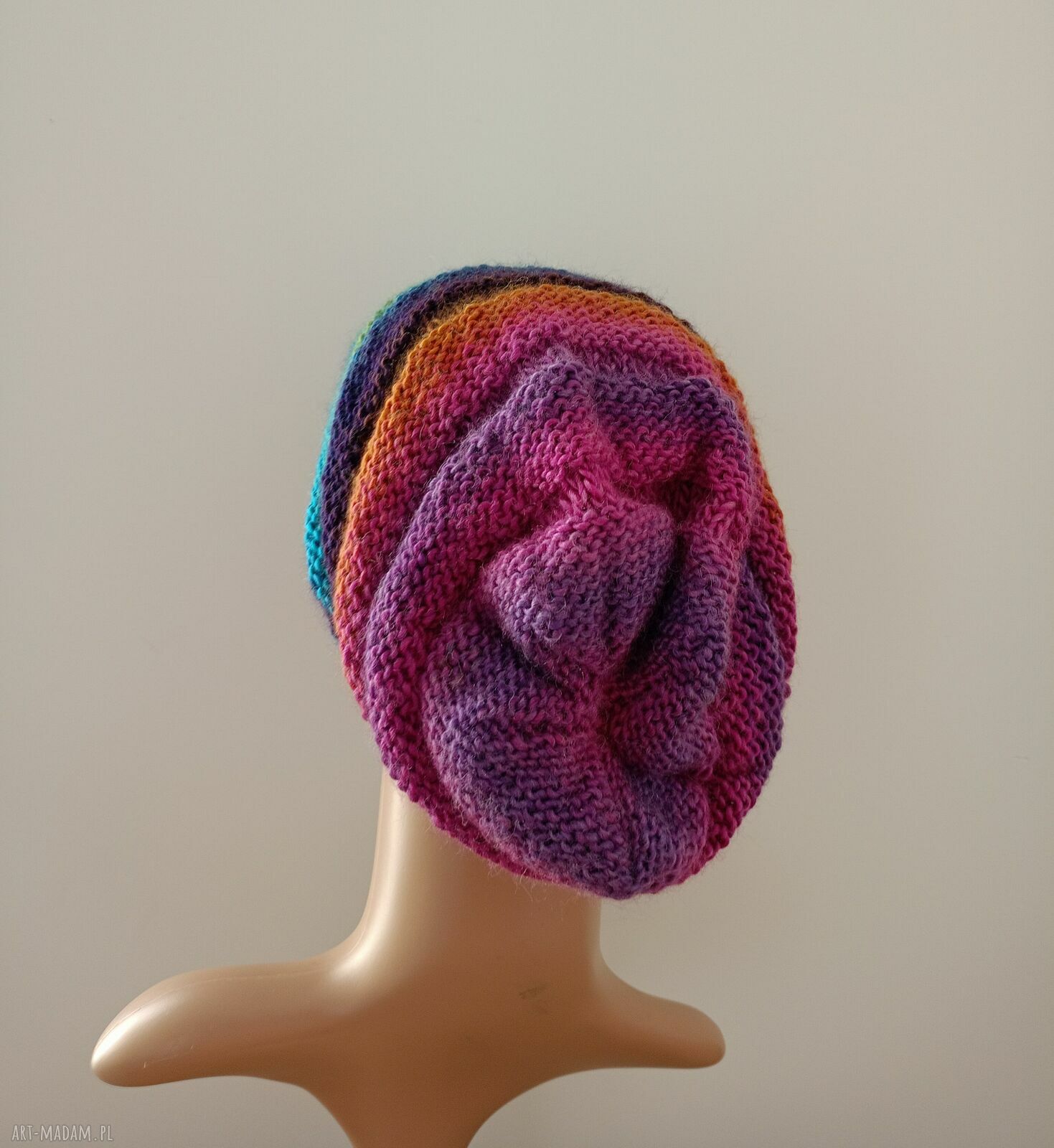 Kolorowa długa czapka handmade ciepły prezent na zimę