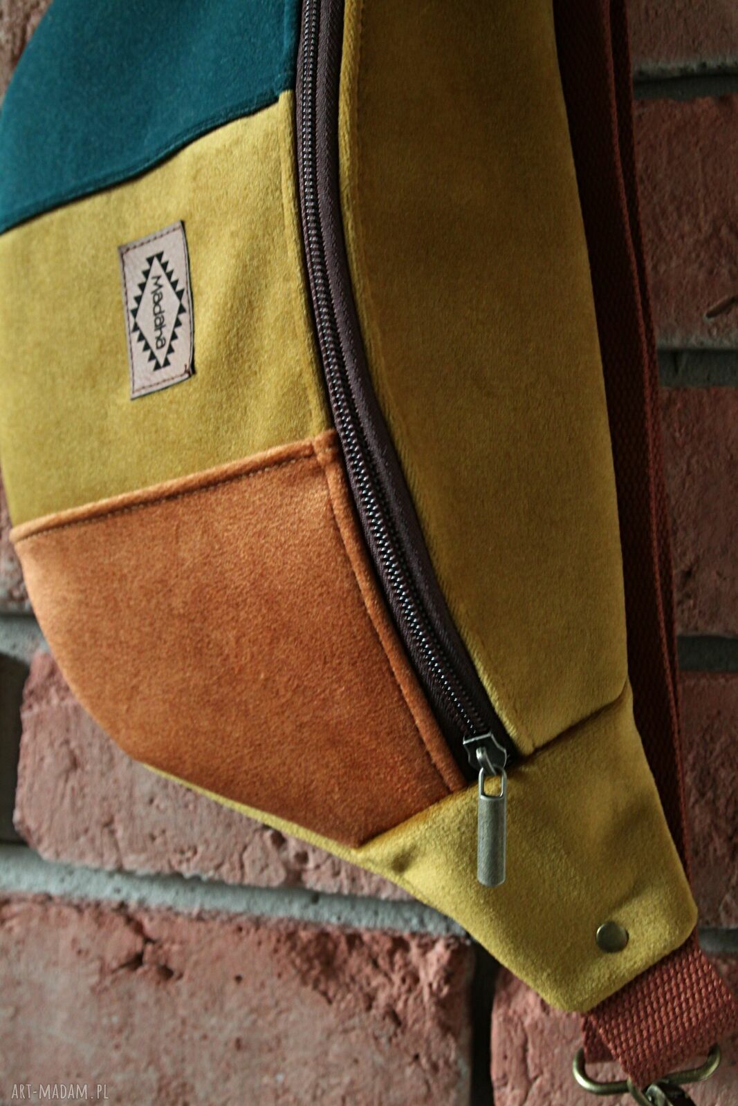 Kolorowa nerka patchwork - saszetka z tkaniny tapicerskiej