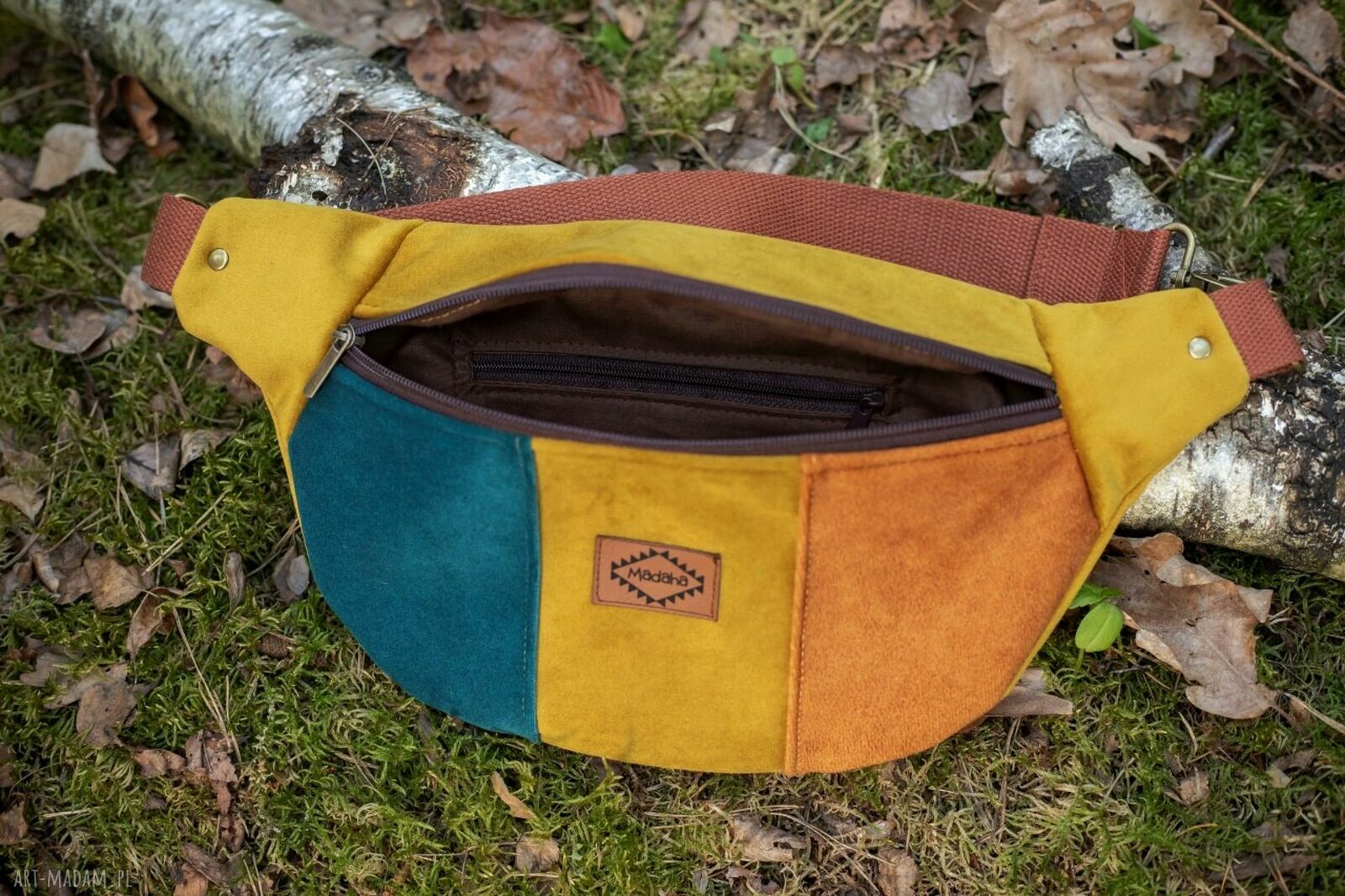 Kolorowa nerka patchwork - saszetka z tkaniny tapicerskiej