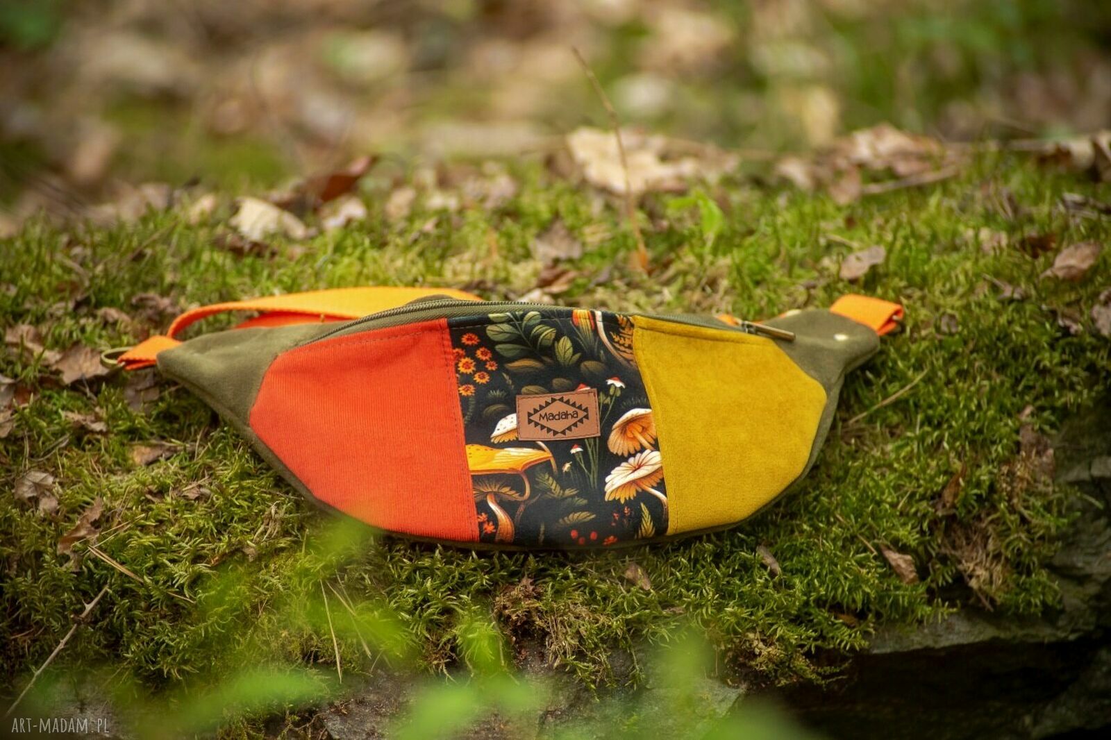 Kolorowa nerka patchwork - saszetka Madaha
