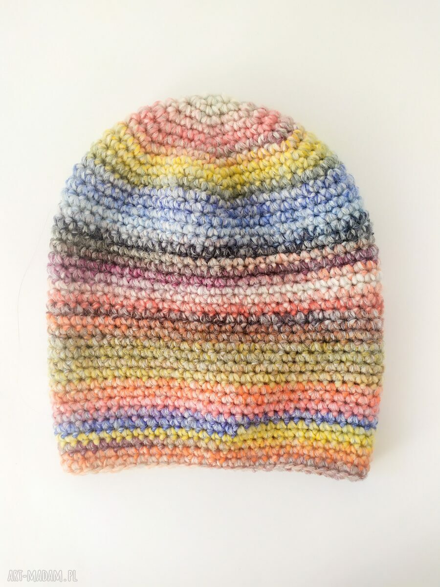 Kolorowa czapka beanie na zimę - ręcznie robiona damska Lucky Hat