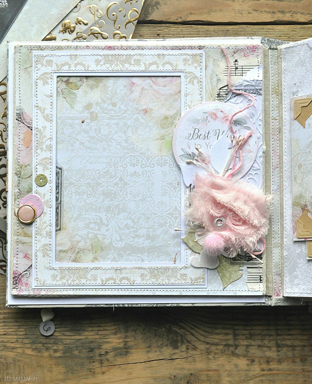 Kolorowy album ślubny w stylu boho (20x20) z koronką i wstążkami