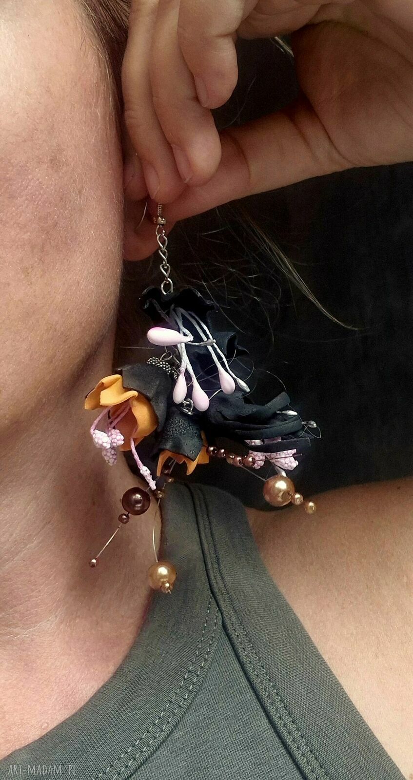 Kolorowe, lekkie kolczyki handmade w czerni, różu i oranżu