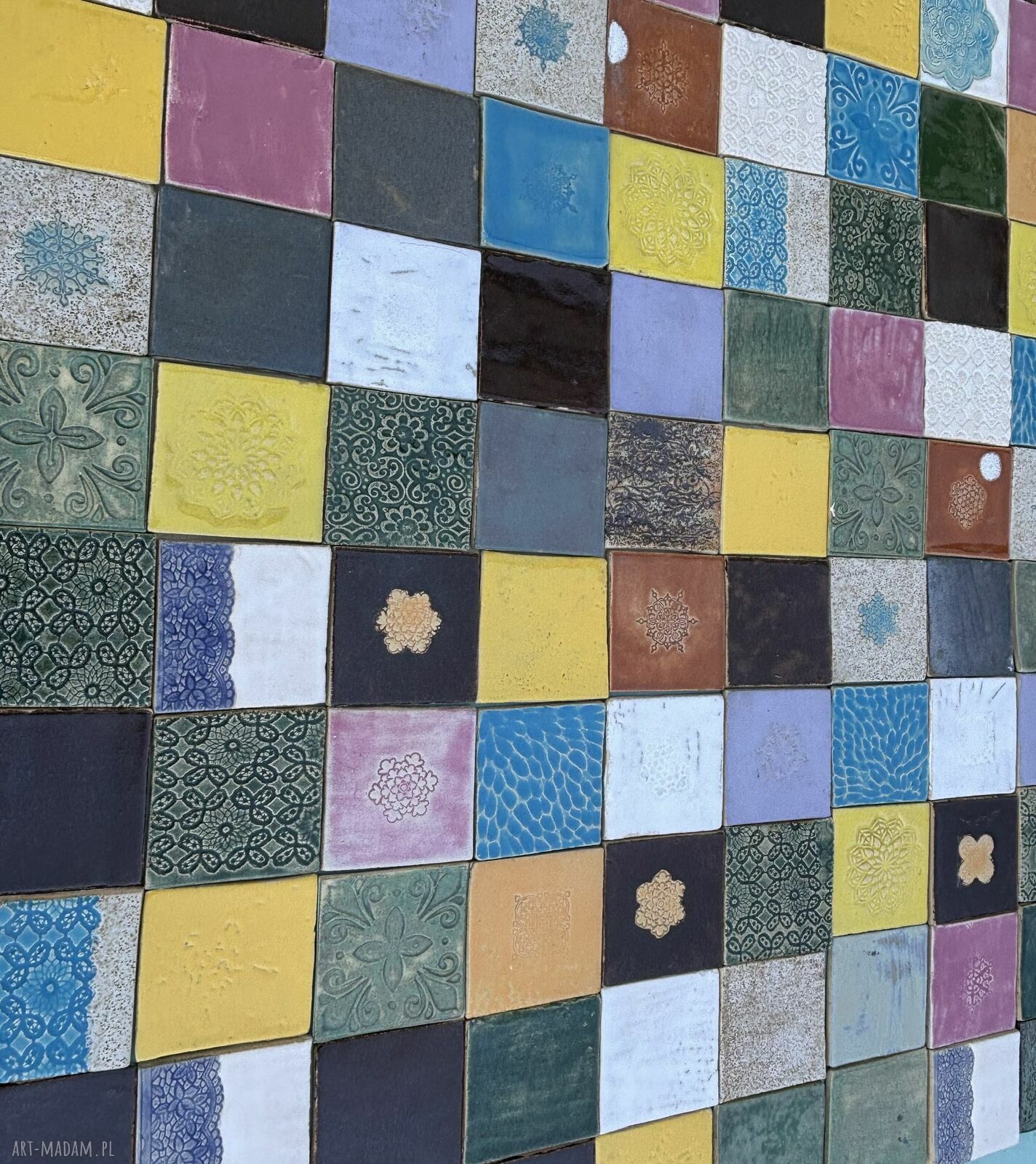 Ręcznie zdobione kafelki ceramiczne 9x9 cm w stylu boho i marokańskim