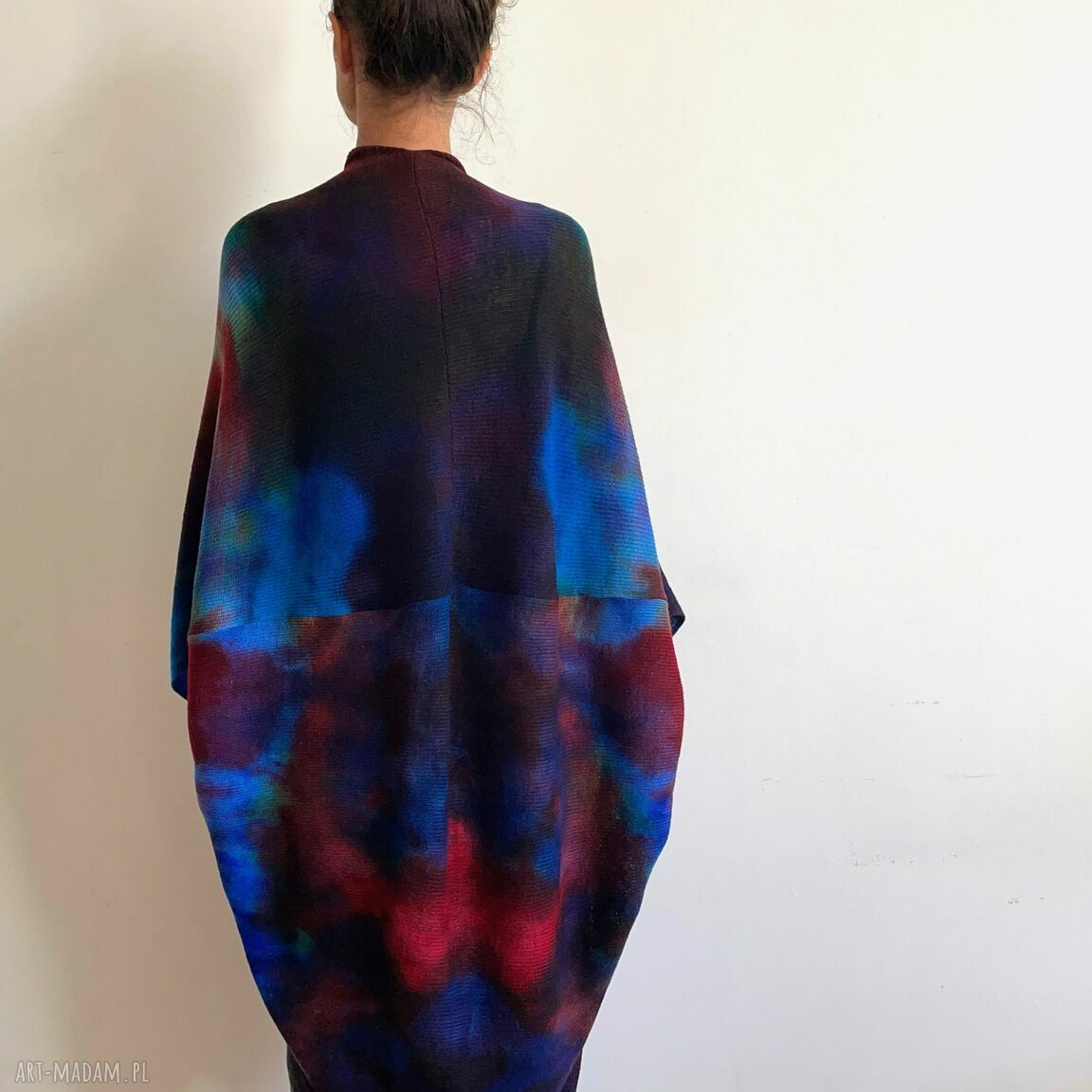 Kolorowy kardigan z wełny merino 'kokon' - ręcznie barwiony, oversize