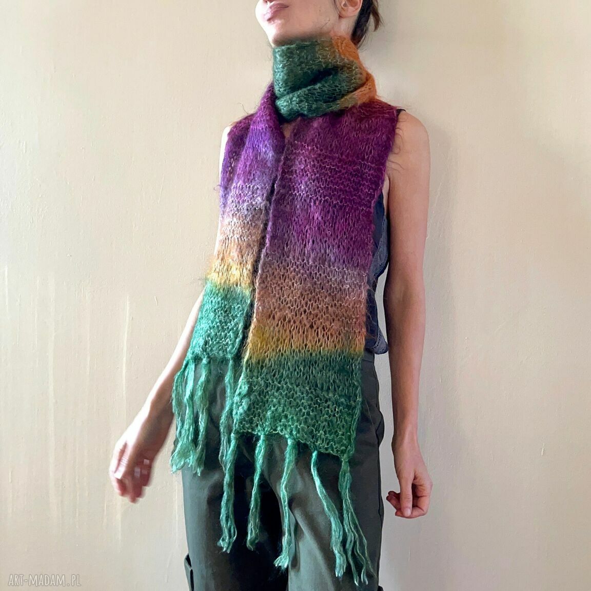 Kolorowy moherowy szalik wełniany ciepły i miękki dodatek handmade