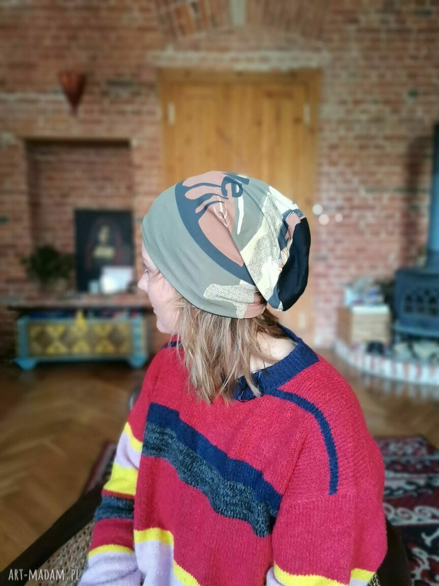 Czapka damska w kolorach wojskowych - przejściówka na podszewce