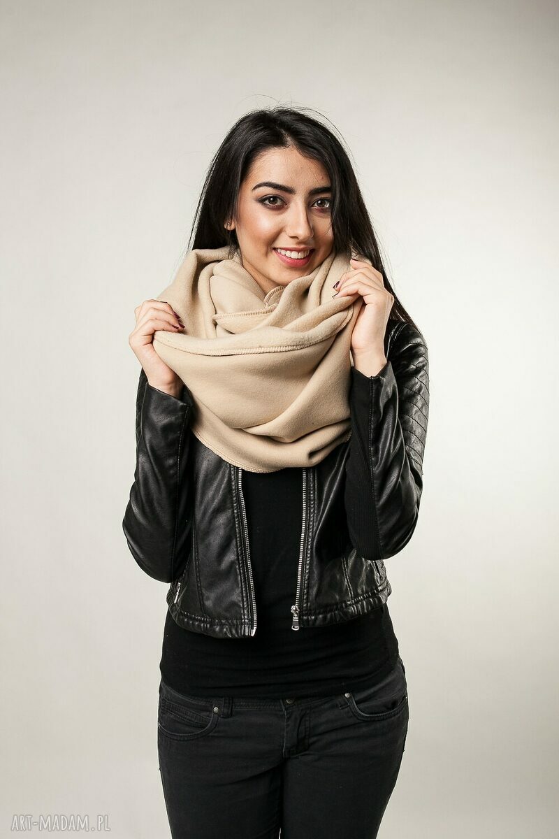 kominy: komin beżowy ręczne wykonanie