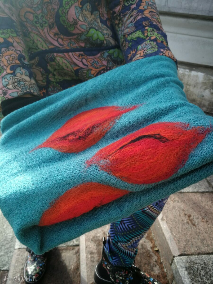 Komin damski wełniany etno-boho filcowany z wełny merynosów na podszewce (29x32 cm)