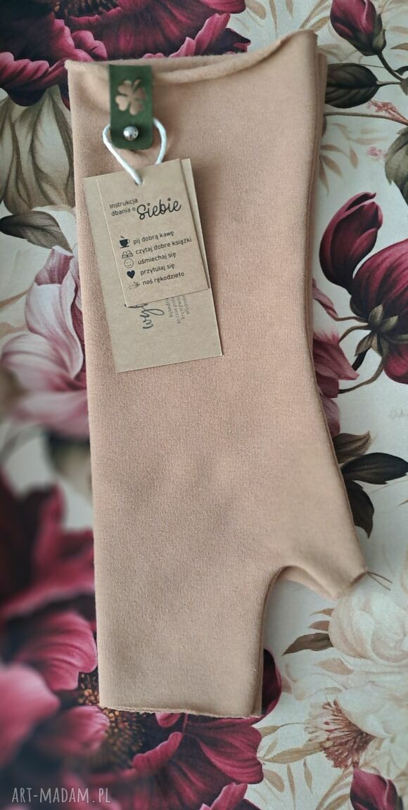 Komin i mitenki handmade Go Ka - beżowy komplet na chłodne jesienne dni