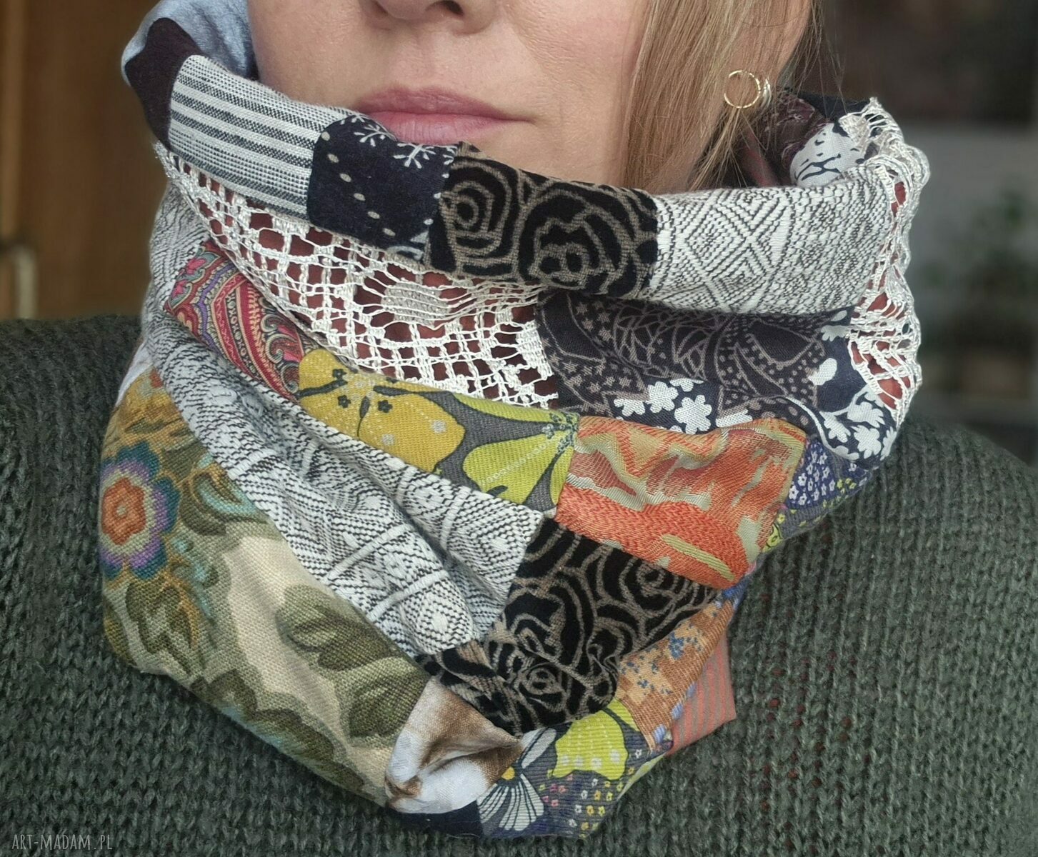 Miękki kolorowy komin patchworkowy damski - rozmiar 33 cm x 47 cm