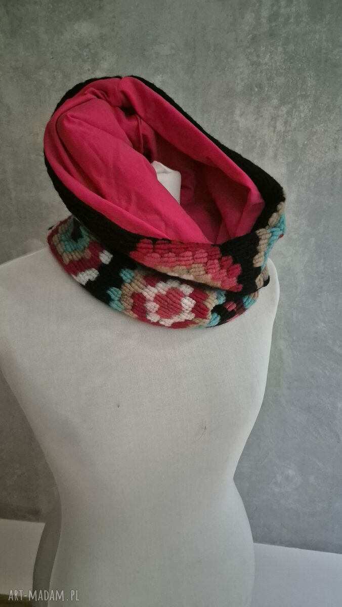 Miękki komin boho w kwiaty na podszewce - wkładany przez głowę