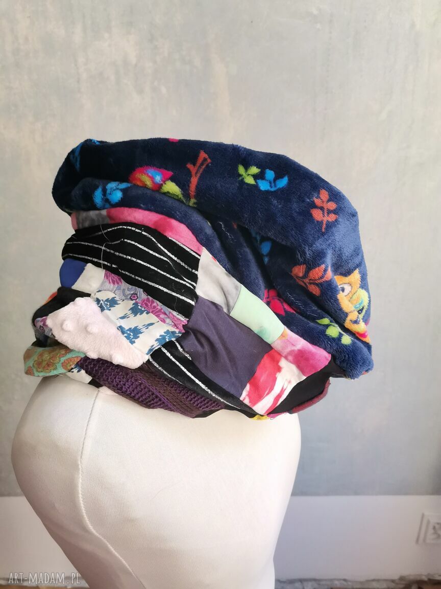 Kolorowy komin oversize patchworkowy Etno Boho z frędzlami na podszewce