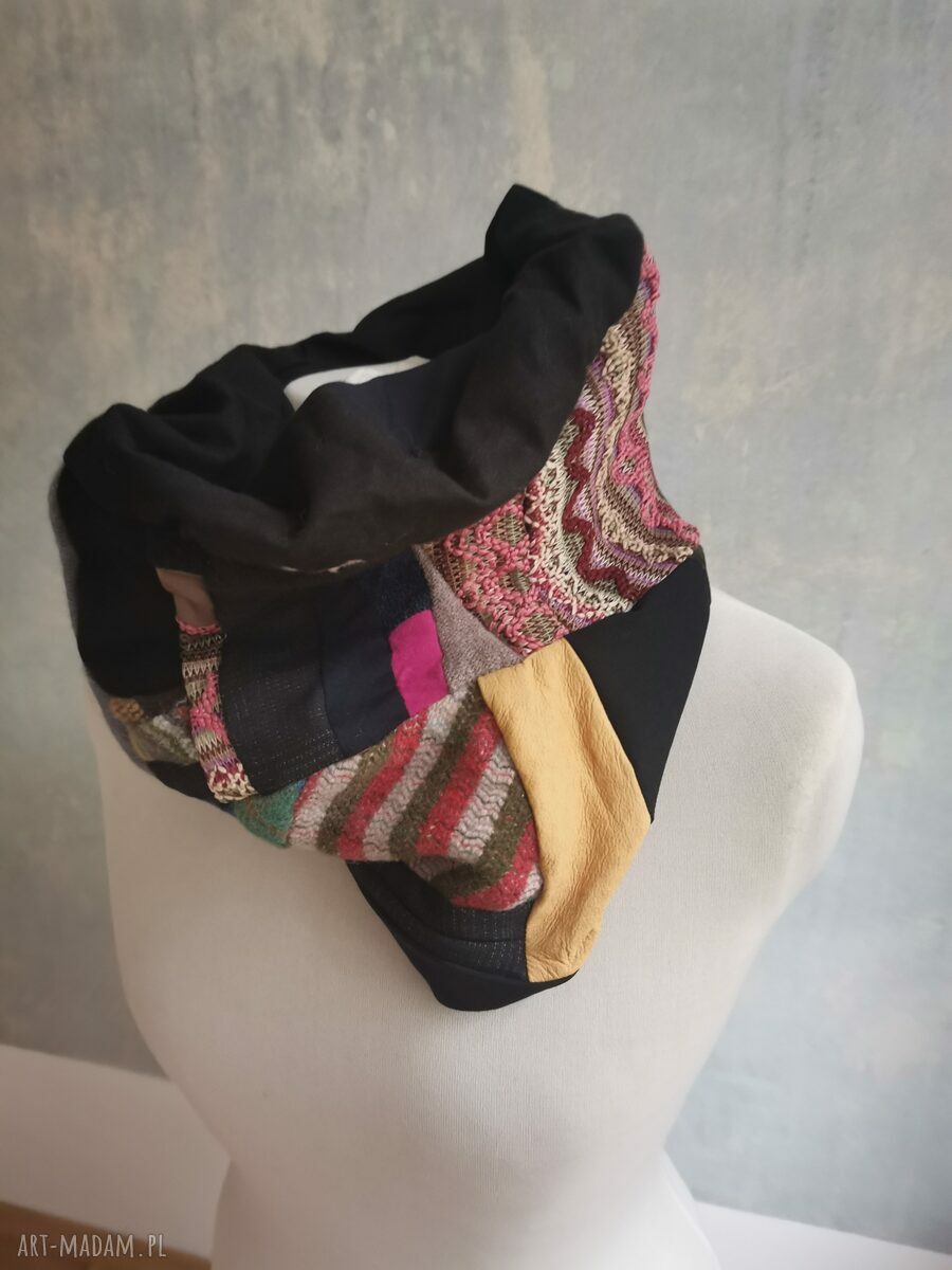 Komin oversize patchworkowy Etno Boho na podszewce - kolorowy komin z frędzlami