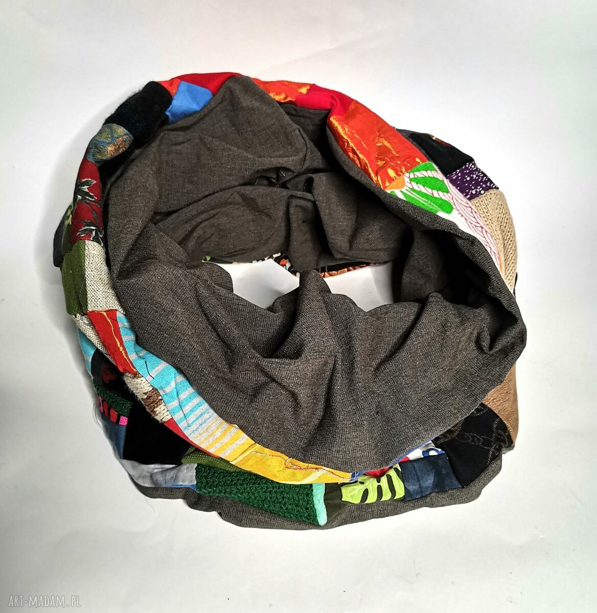 Kolorowy komin patchworkowy z frędzlami - boho, rozmiar uniwersalny, wciągany przez głowę