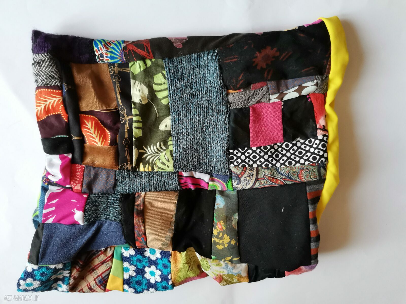 Komin patchworkowy miły i kolorowy - uszyty zero waste