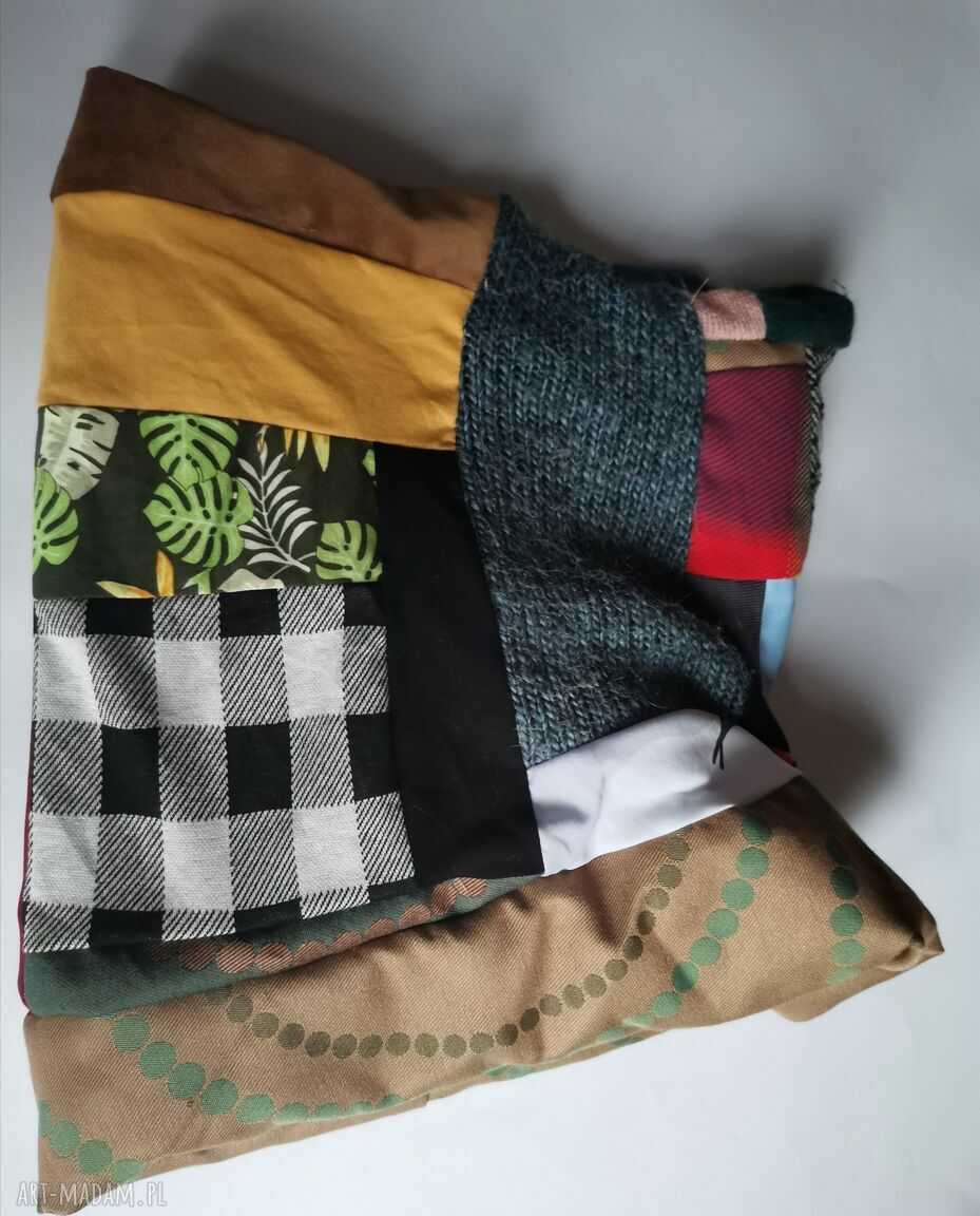 Komin patchworkowy miły i ciepły - uszyty według zasady zero waste (Ruda Klara)