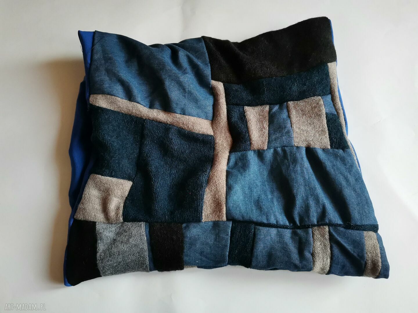 Komin patchworkowy zero waste w stylu etno-folk i boho - kolorowy i wygodny