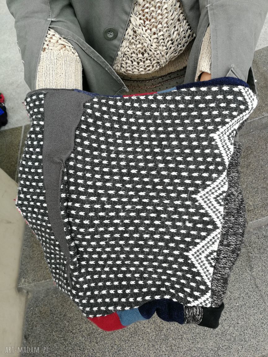 Ciepły komin patchworkowy z wełny w stylu boho - zimowy unisex