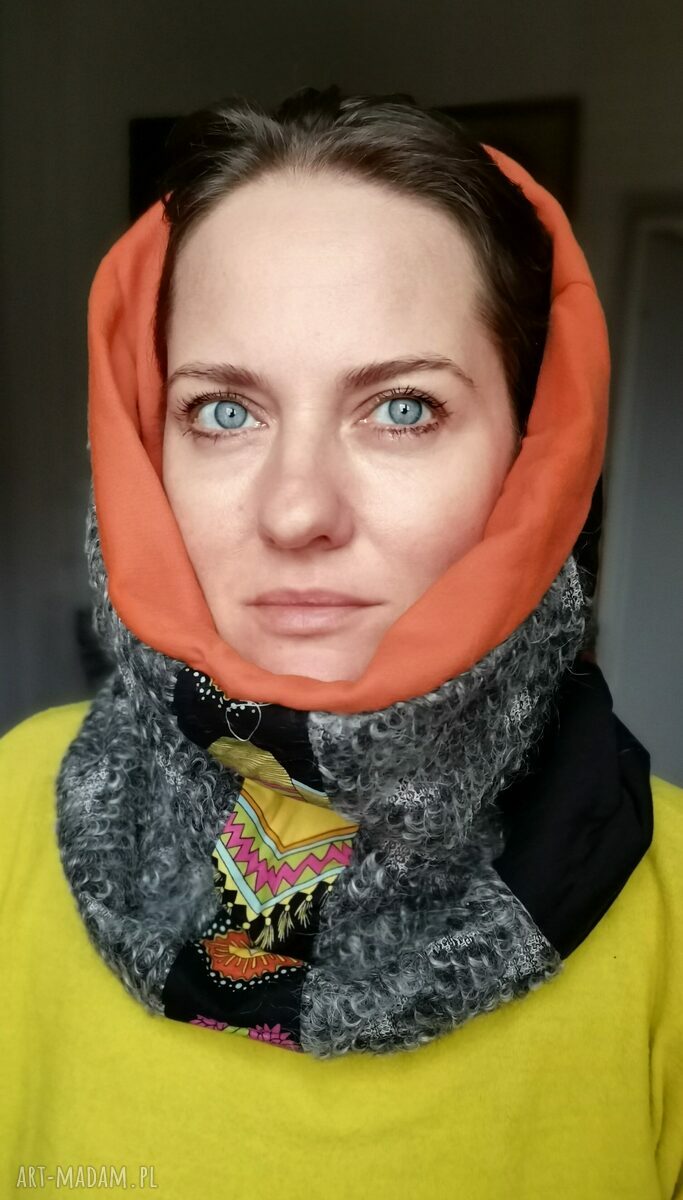 Kolorowy komin patchworkowy Boho z Fridą Kahlo - ciepły i miękki