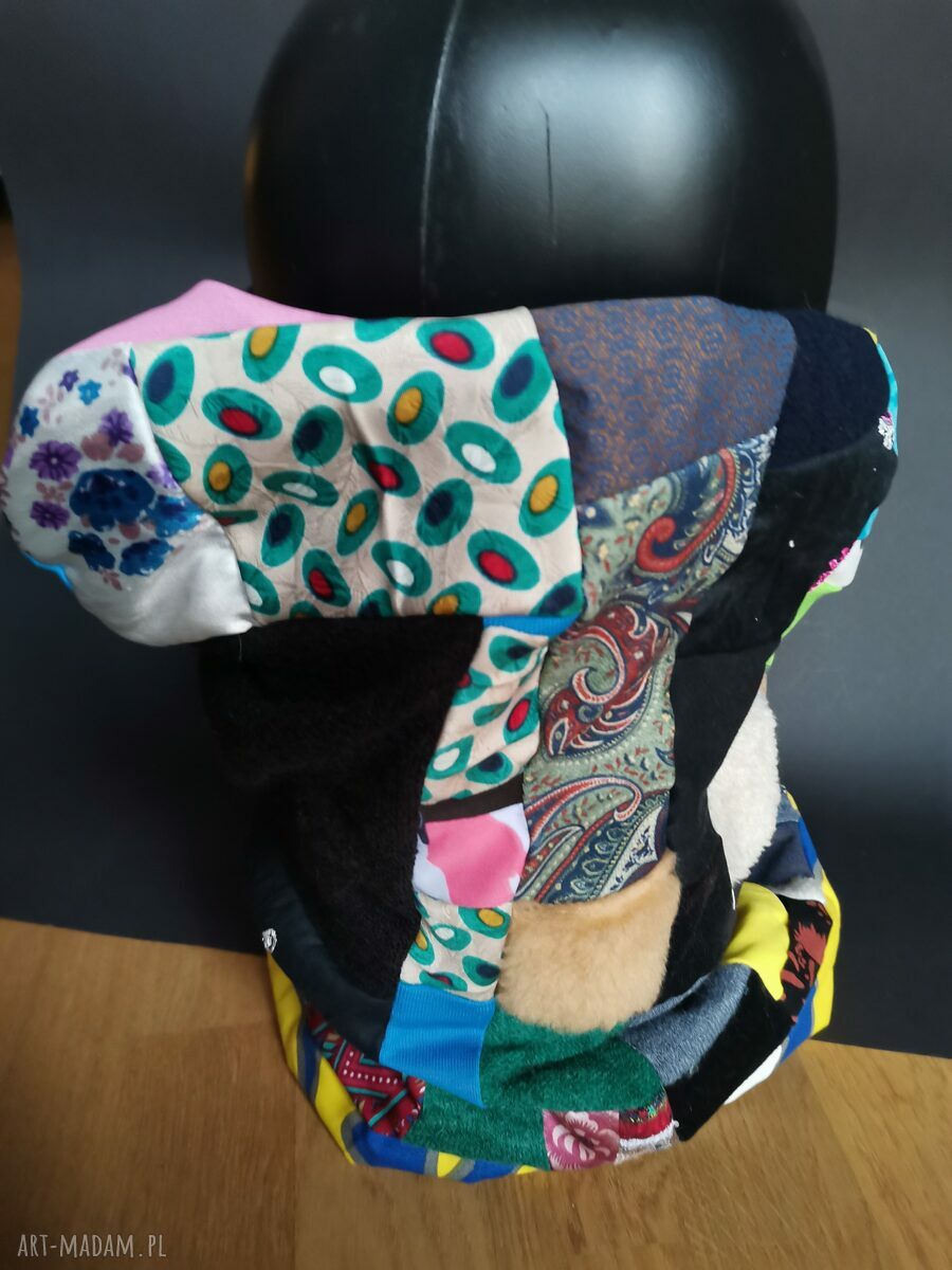Kolorowy komin patchworkowy zero waste w stylu boho i etno