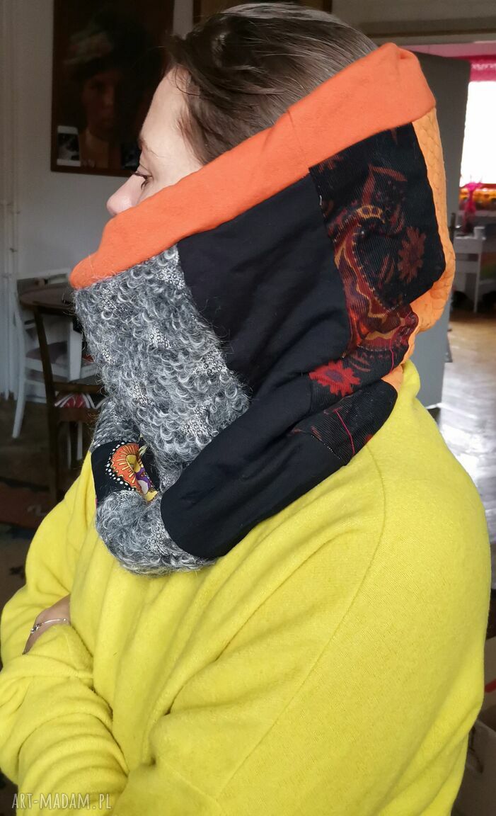 Kolorowy komin patchworkowy Boho z Fridą Kahlo - ciepły i miękki