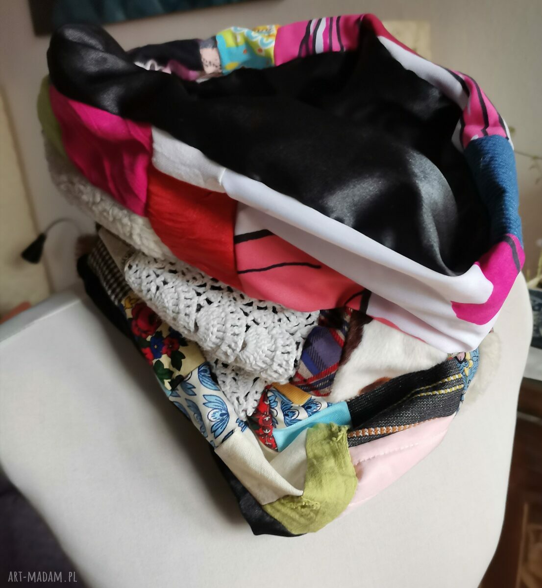 Komin patchworkowy miły i kolorowy uszyty zero waste - Ruda Klara