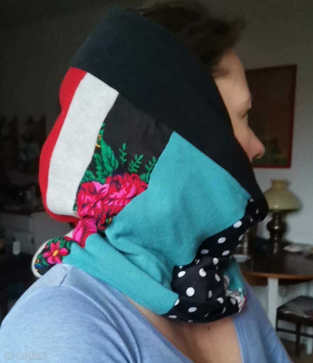 Komin patchworkowy boho Box 33 - miękki, kolorowy i uszyty z kawałków
