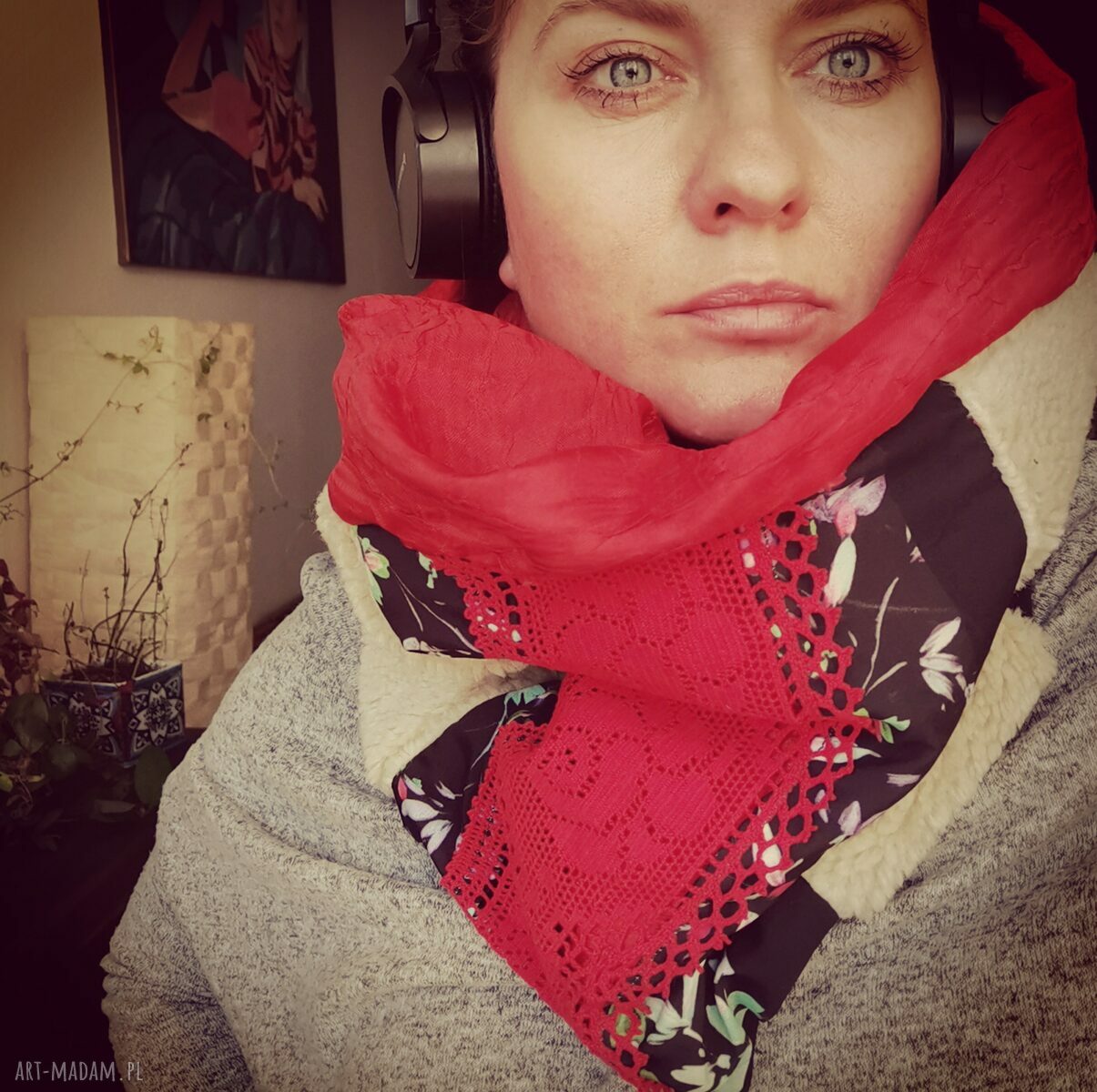 Kolorowy komin tuba folk boho z podszewką i sztucznym misiem - wciągany przez głowę