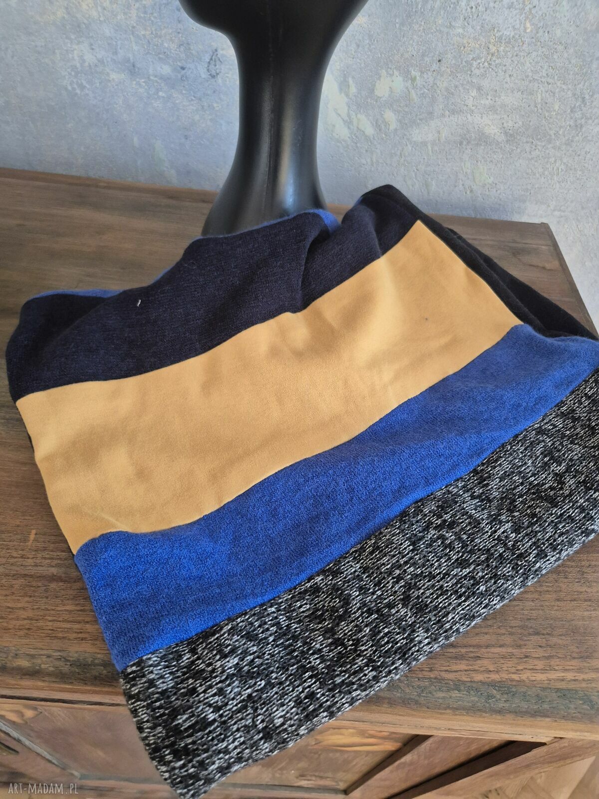 Komin patchworkowy boho z różnych tkanin - uniwersalny